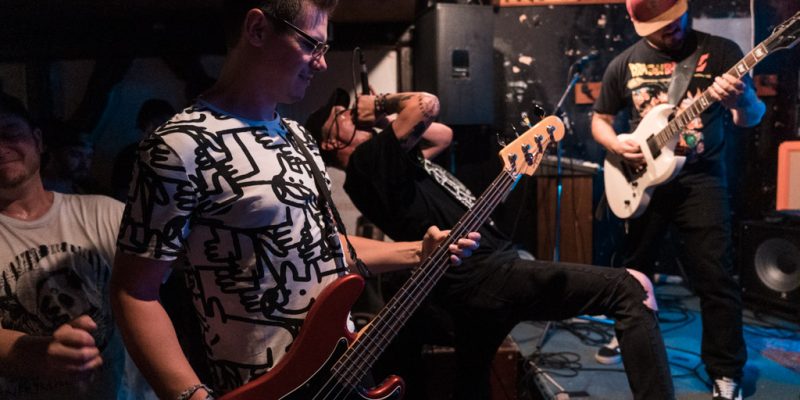 2022 08 20 - Among Traitors @ Wild Rover