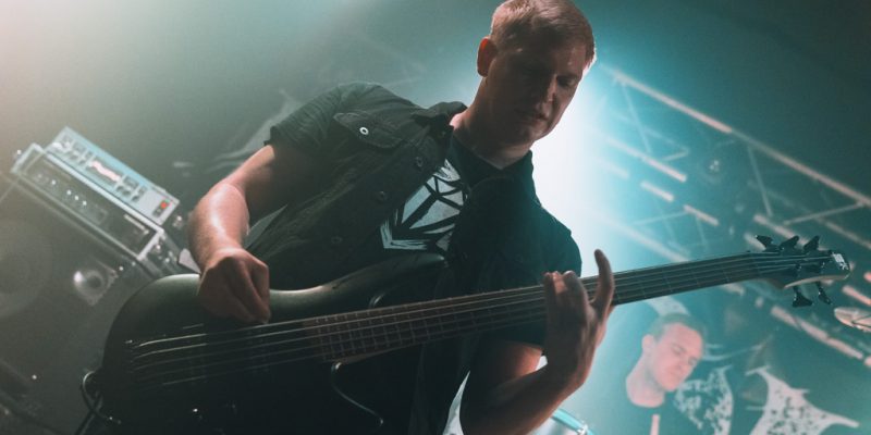 2022 10 07 - Broken Resistance @ Helvete