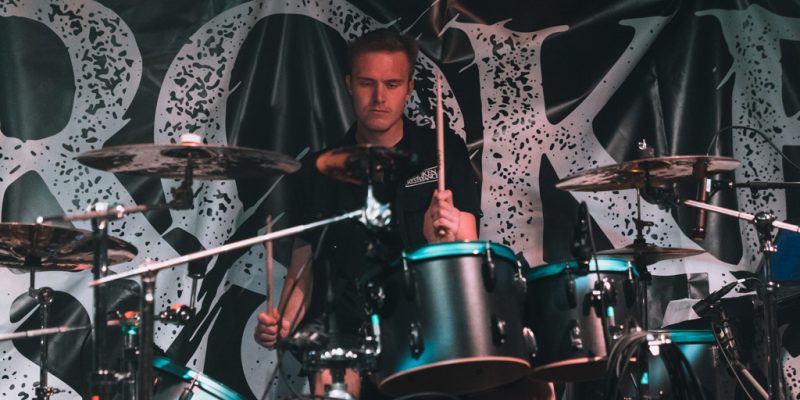 2022 10 07 - Broken Resistance @ Helvete